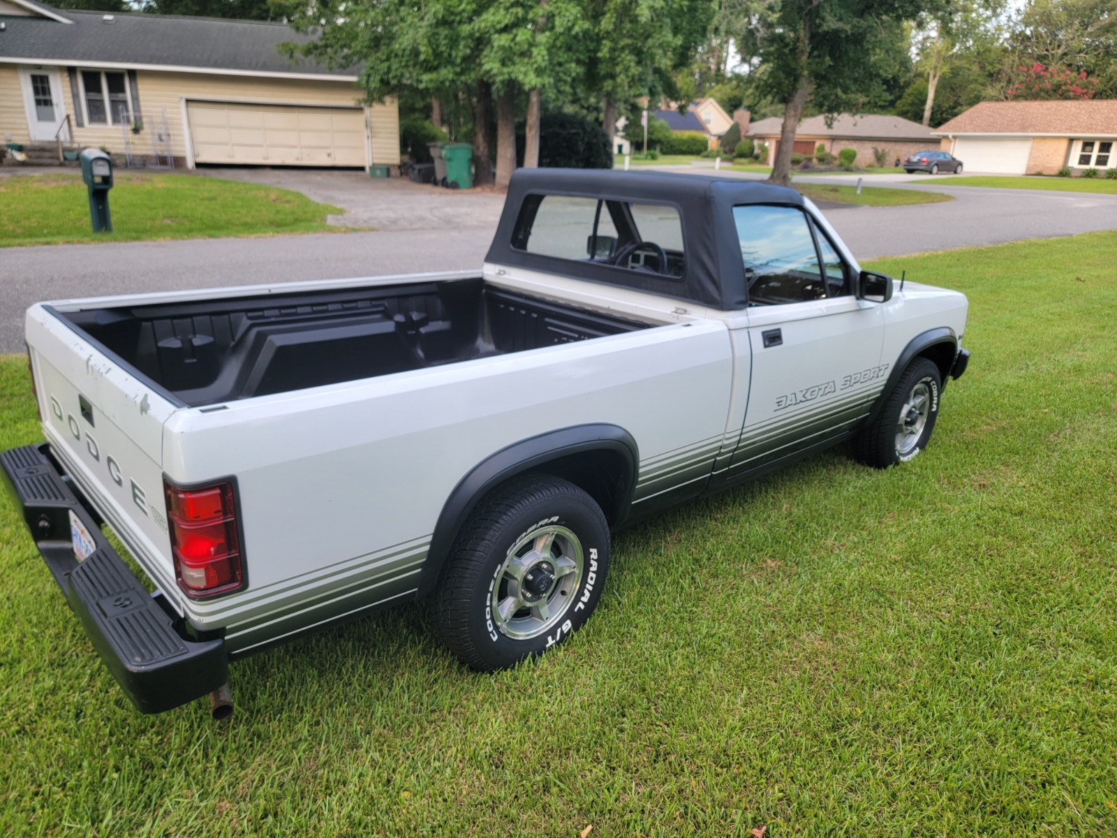 Dodge-Dakota-1989-Convertible-11