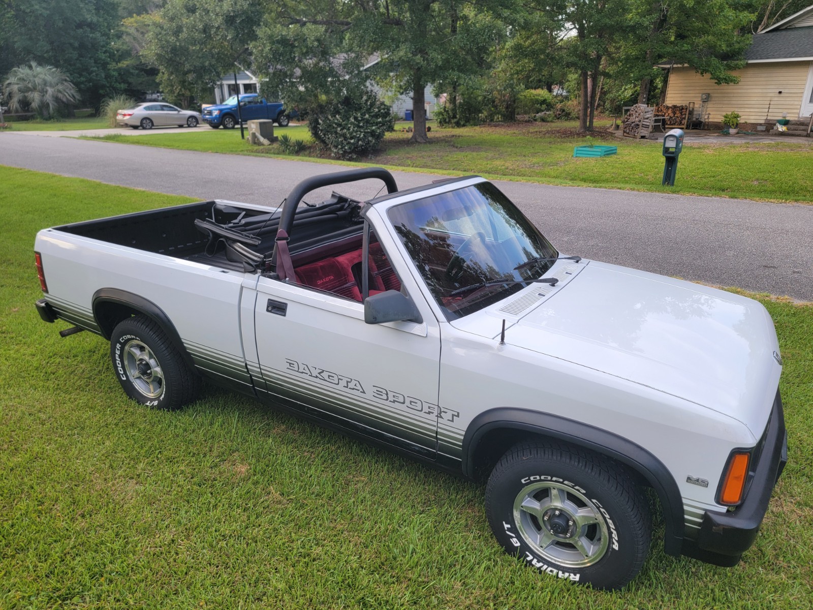 Dodge-Dakota-1989-Convertible-2