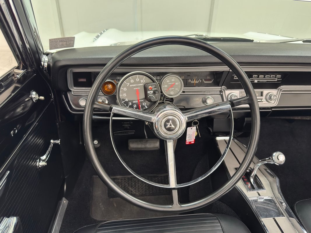 Dodge-Dart-1967-Convertible-38