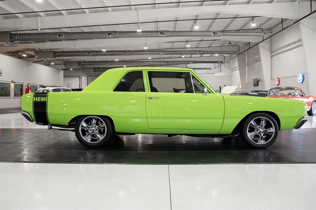Dodge-Dart-1967-Sedan-10