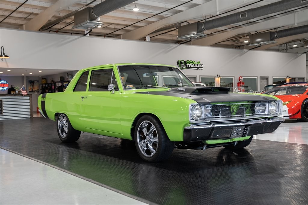 Dodge-Dart-1967-Sedan-12