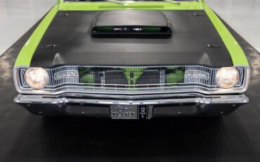 Dodge-Dart-1967-Sedan-19
