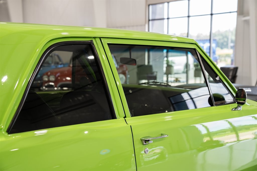 Dodge-Dart-1967-Sedan-24