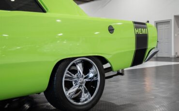 Dodge-Dart-1967-Sedan-26
