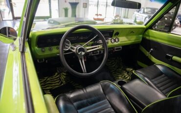 Dodge-Dart-1967-Sedan-39