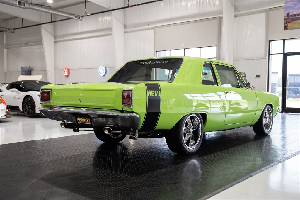 Dodge-Dart-1967-Sedan-8