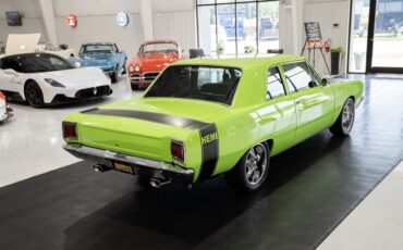 Dodge-Dart-1967-Sedan-9