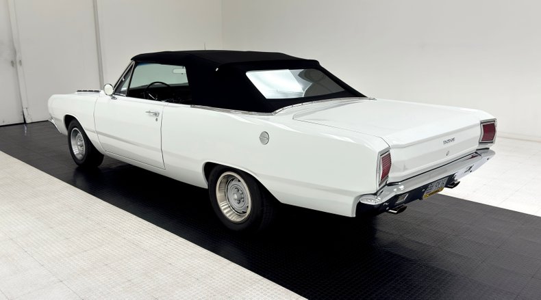 Dodge-Dart-1967-White-Black-15