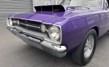 Dodge-Dart-1968-Plum-Crazy-black-20