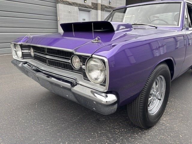 Dodge-Dart-1968-Plum-Crazy-black-20
