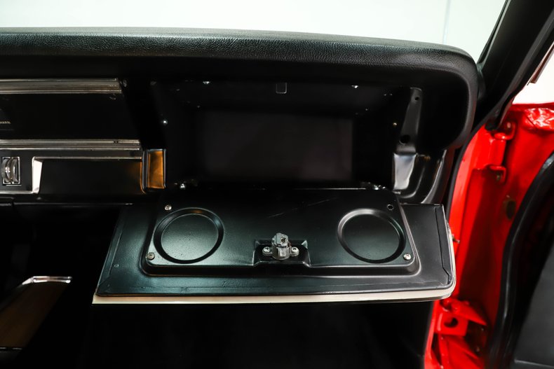 Dodge-Dart-1969-R4-Red-Black-32