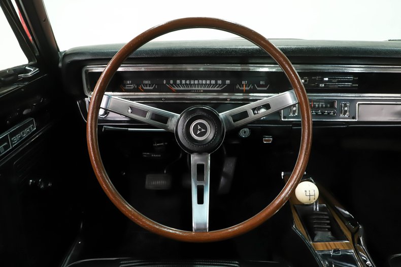 Dodge-Dart-1969-R4-Red-Black-41