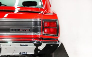 Dodge-Dart-1969-R4-Red-Black-48