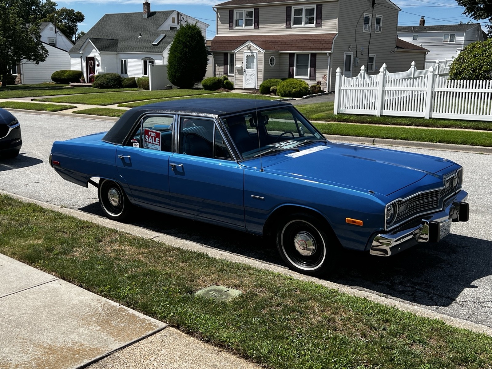Dodge-Dart-1973-Sedan-7