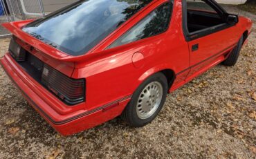 Dodge-Daytona-1986-Hatchback-6