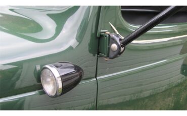 Dodge-Dump-truck-1947-green-and-black-black-and-brown-18