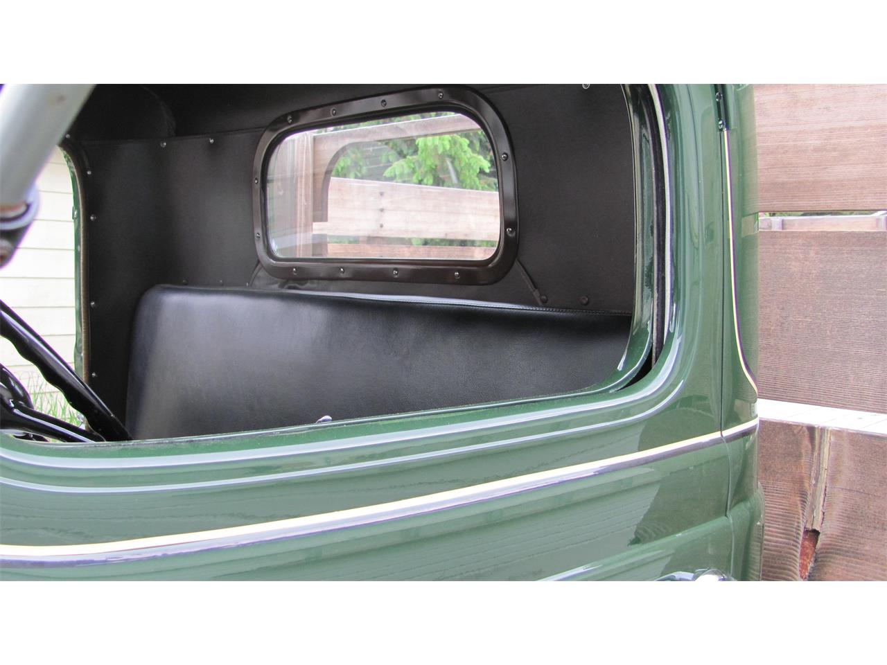Dodge-Dump-truck-1947-green-and-black-black-and-brown-21