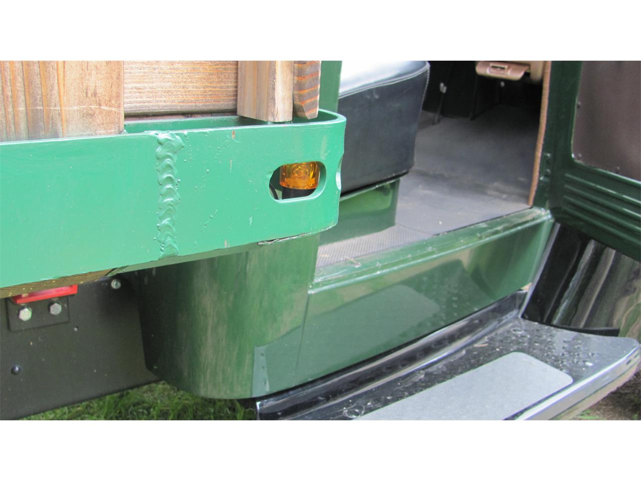 Dodge-Dump-truck-1947-green-and-black-black-and-brown-35