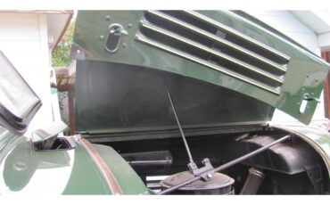 Dodge-Dump-truck-1947-green-and-black-black-and-brown-38
