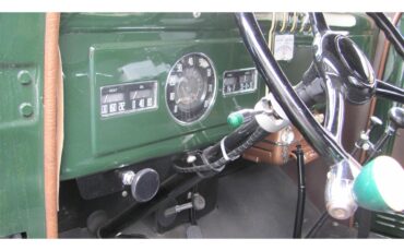 Dodge-Dump-truck-1947-green-and-black-black-and-brown-4