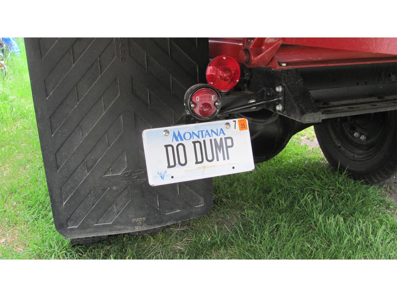Dodge-Dump-truck-1947-green-and-black-black-and-brown-81