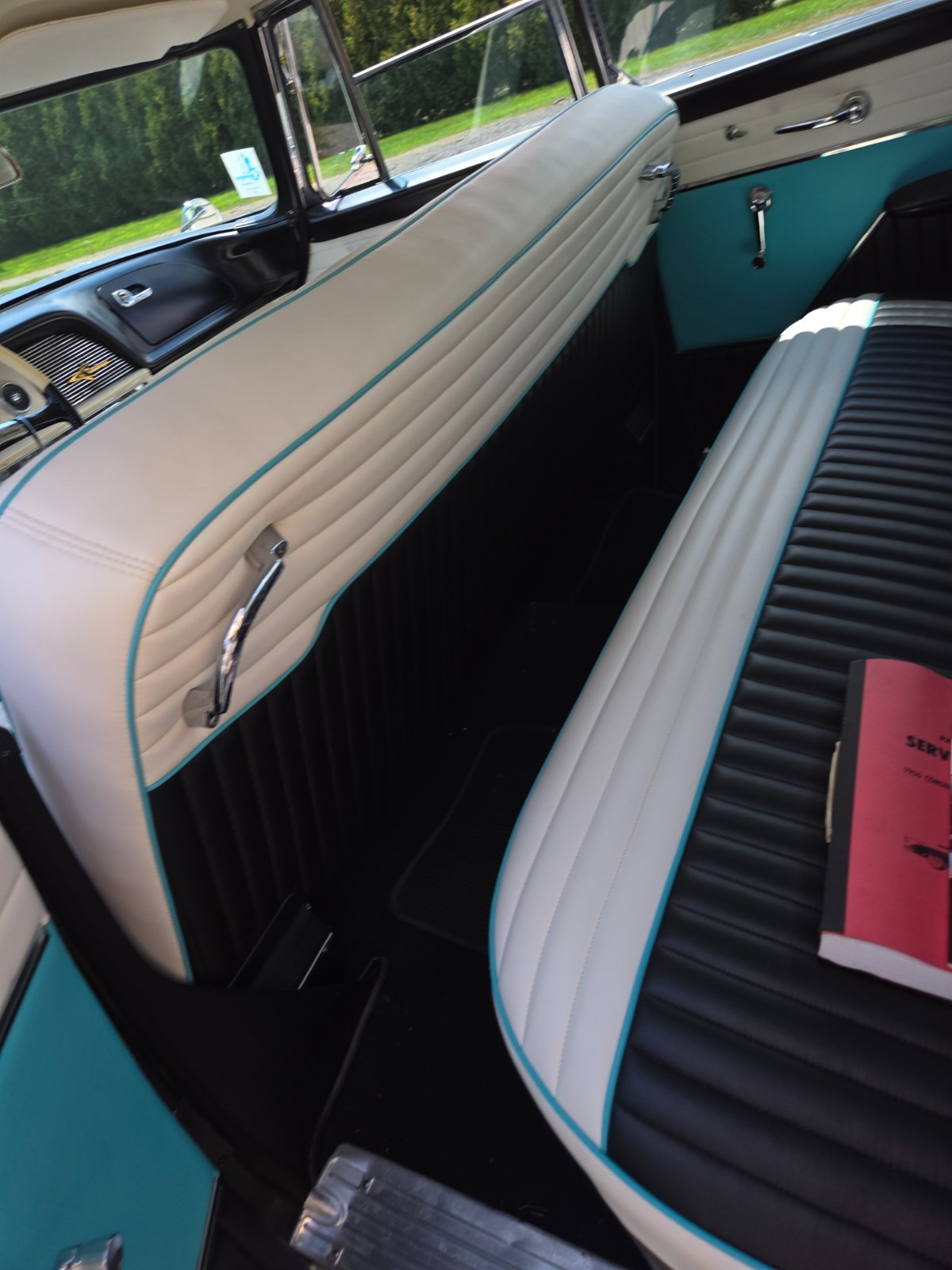 Dodge-Lancer-1956-Sedan-17
