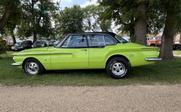 Dodge-Lancer-1961-Lime-Green-Black-1