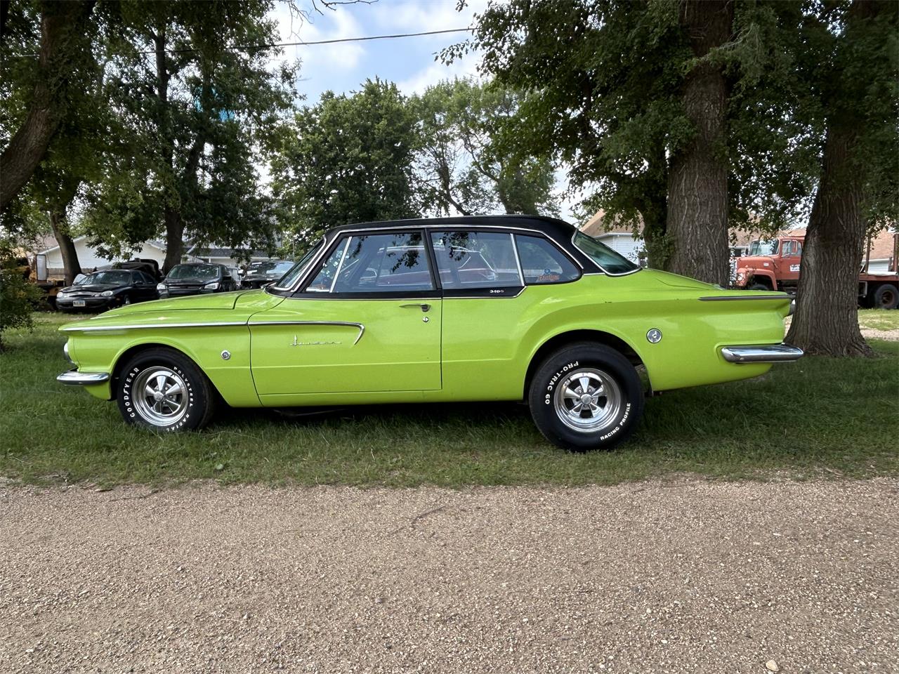 Dodge-Lancer-1961-Lime-Green-Black-1