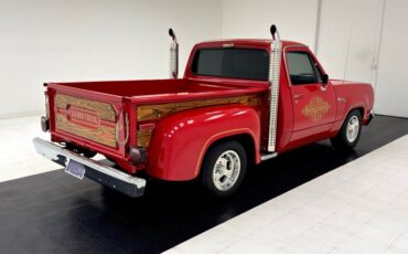 Dodge-Lil-red-express-1978-Bright-Canyon-Red-Black-13
