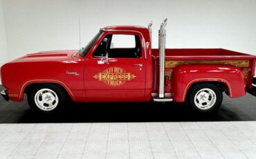 Dodge-Lil-red-express-1978-Bright-Canyon-Red-Black