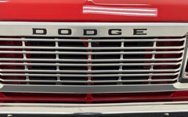 Dodge-Lil-red-express-1978-Bright-Canyon-Red-Black-38