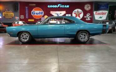 Dodge-Other-1969-Bright-Blue-Metallic-Black-22