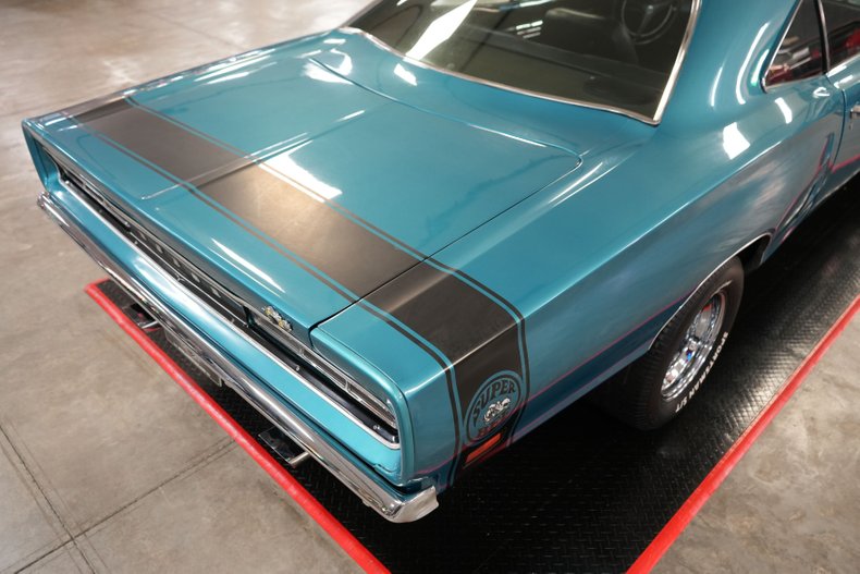Dodge-Other-1969-Bright-Blue-Metallic-Black-39