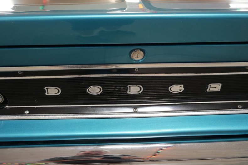 Dodge-Other-1969-Bright-Blue-Metallic-Black-4