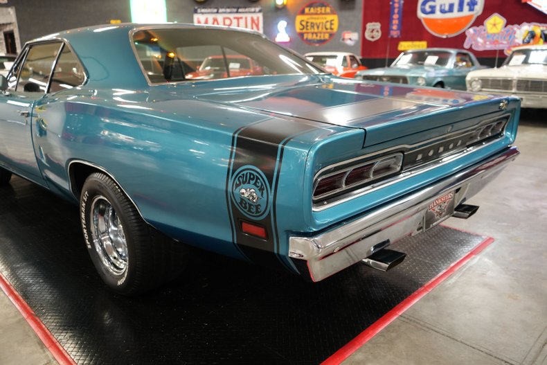 Dodge-Other-1969-Bright-Blue-Metallic-Black-41