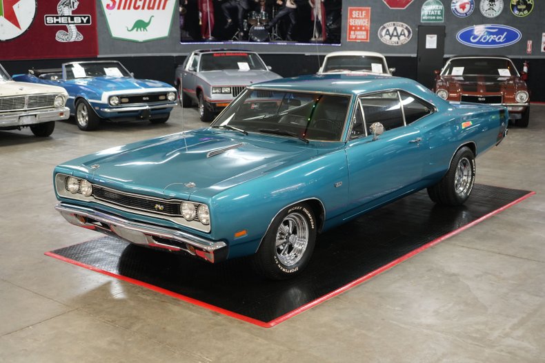 Dodge-Other-1969-Bright-Blue-Metallic-Black-46