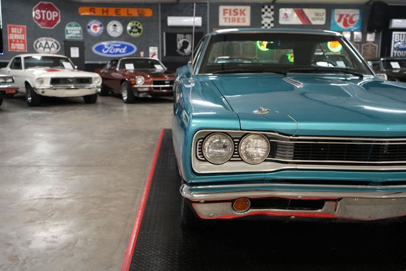 Dodge-Other-1969-Bright-Blue-Metallic-Black-49