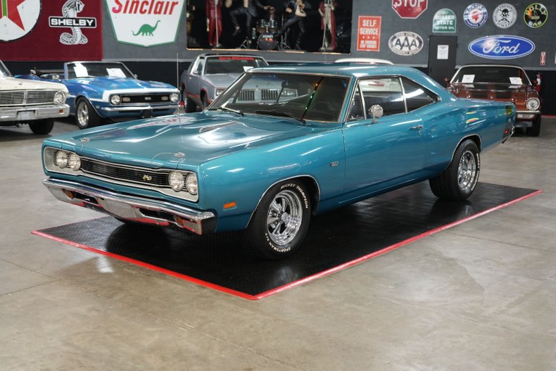 Dodge-Other-1969-Bright-Blue-Metallic-Black-6