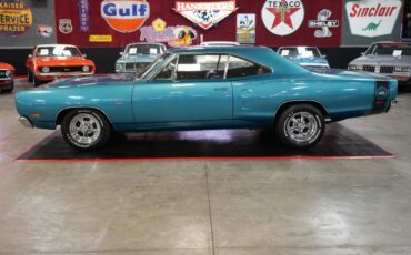 Dodge-Other-1969-Bright-Blue-Metallic-Black-7