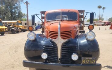 Dodge-Other-Pickups-1946-Commercial-Vehicle-1