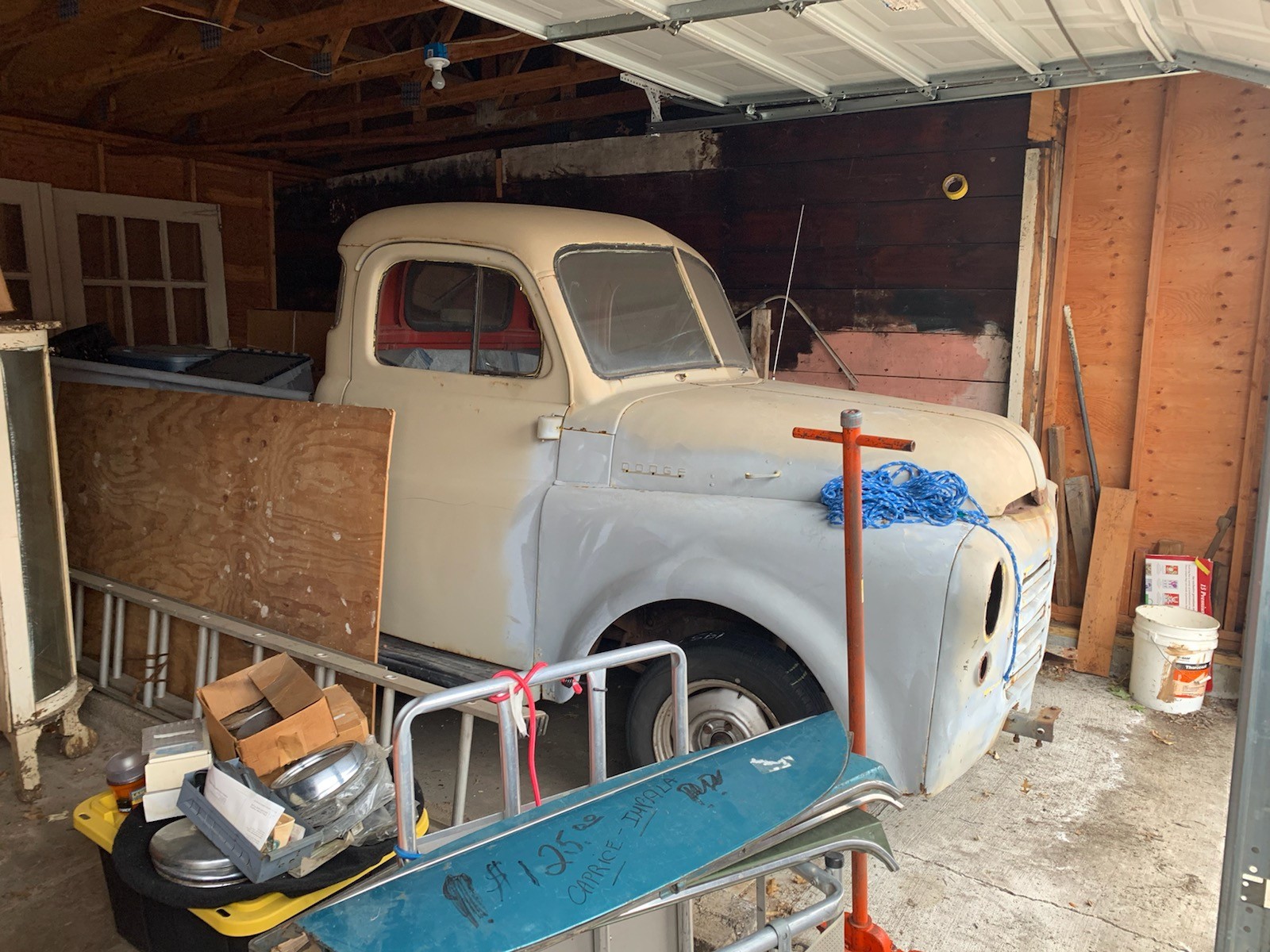 Dodge-Other-Pickups-1950-Standard-Cab-Pickup-3