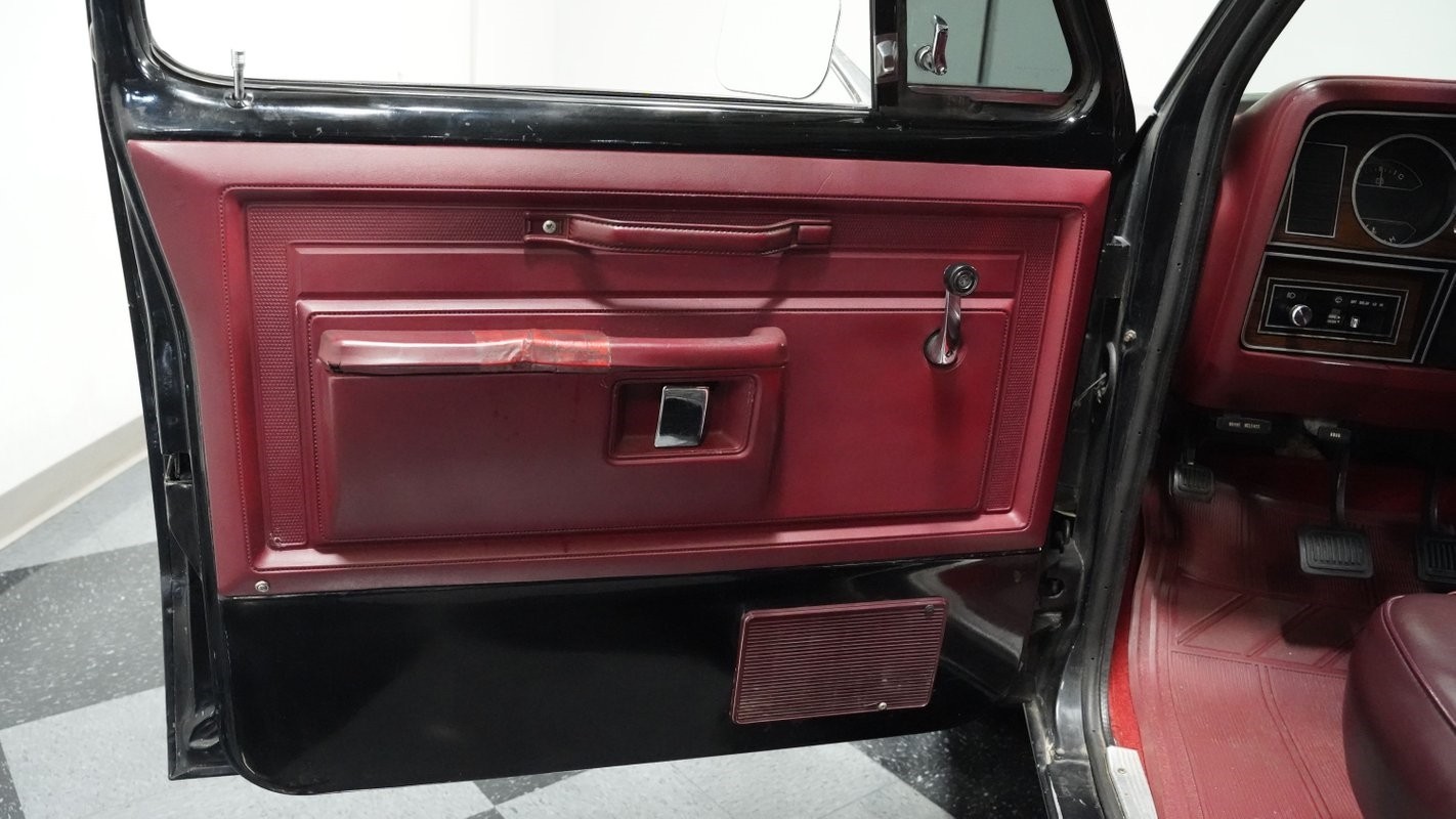 Dodge-Other-Pickups-1983-Pickup-Truck-32