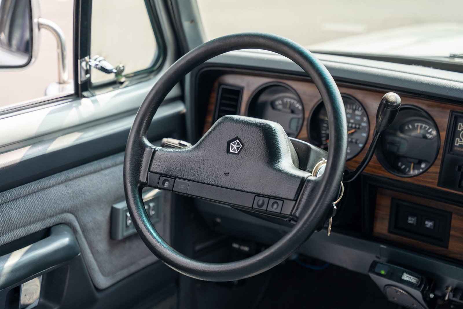 Dodge-Other-Pickups-1991-Pickup-Truck-36