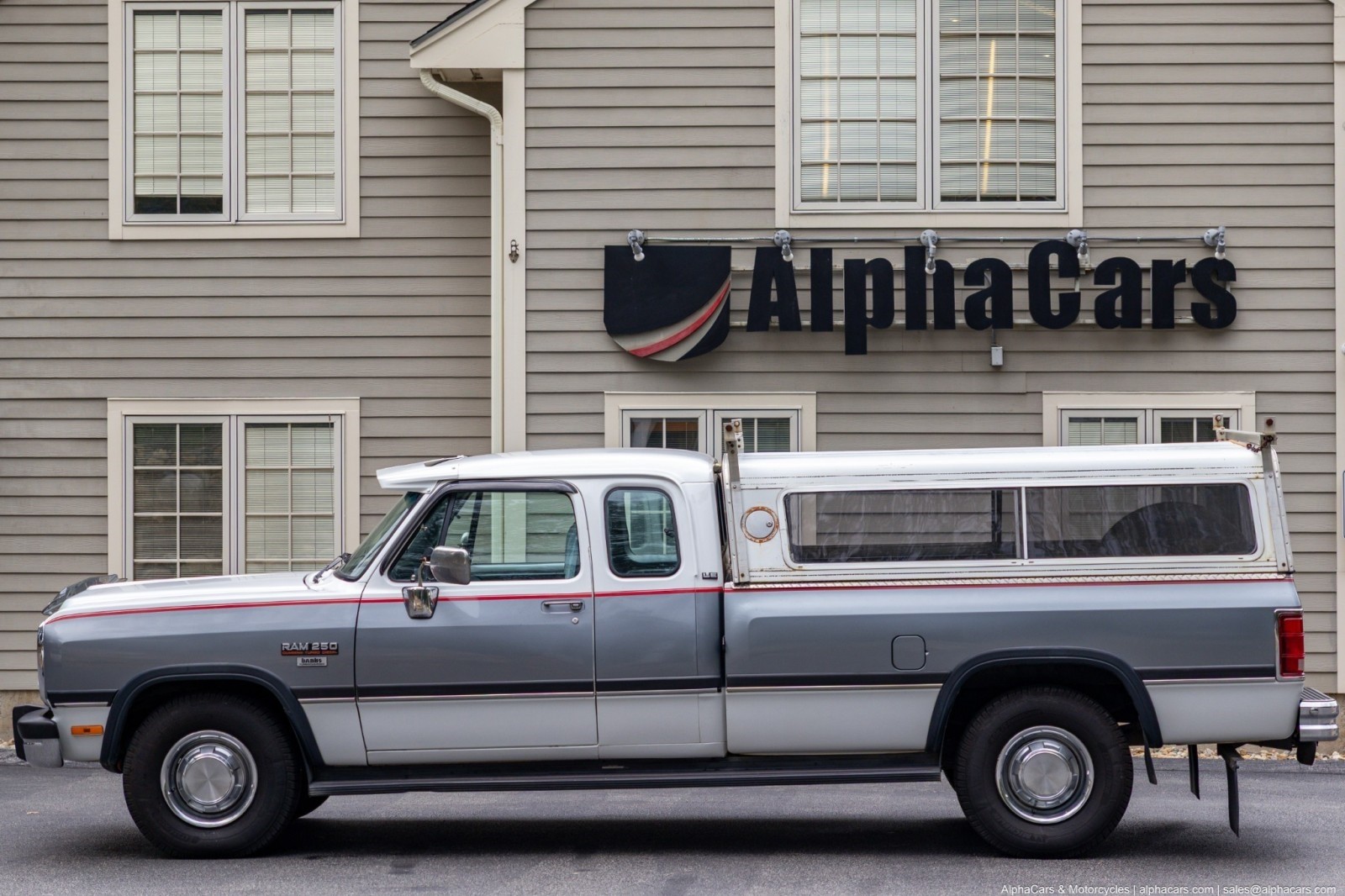 Dodge-Other-Pickups-1992-Pickup-Truck-10