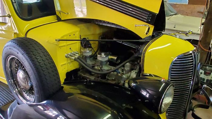 Dodge-Pickup-1938-Yellow-10