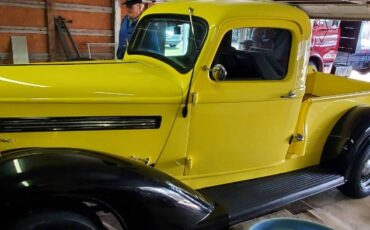 Dodge-Pickup-1938-Yellow-2