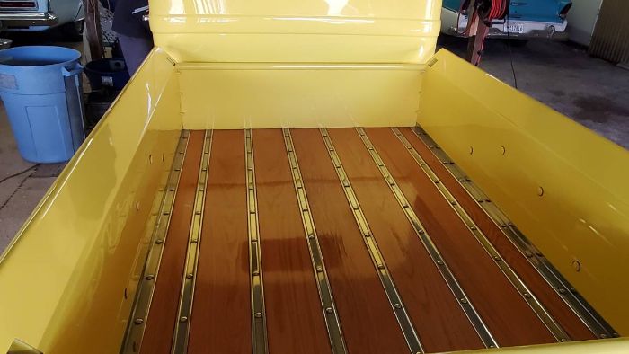 Dodge-Pickup-1938-Yellow-7