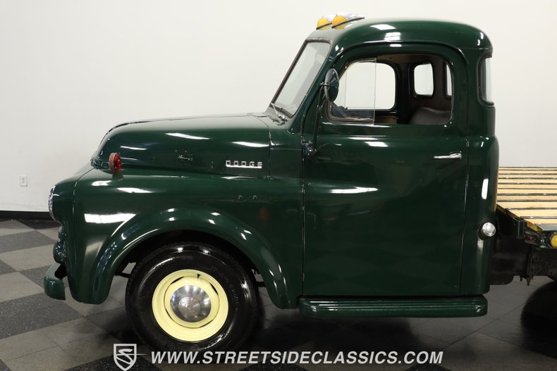 Dodge-Pickup-1952-Dark-Green-Brown-29