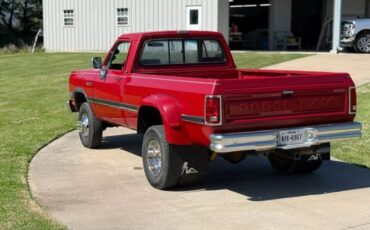 Dodge-Pickup-1992-Red-Red-2