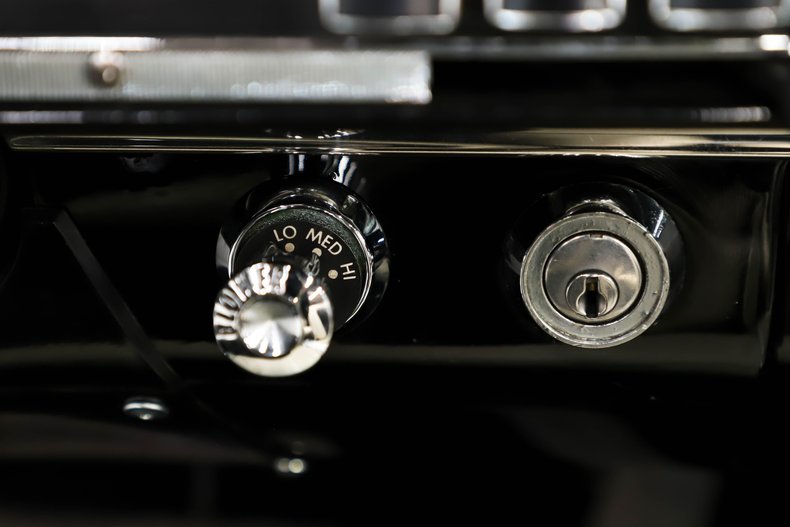 Dodge-Polara-1962-Silhouette-Black-White-28